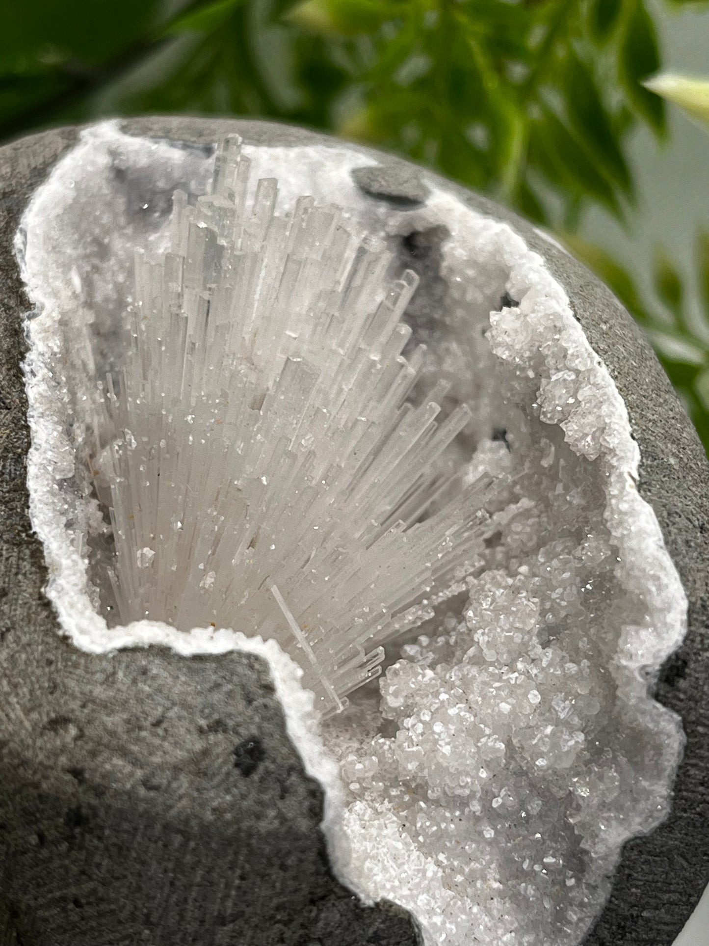 Scolecite geode S