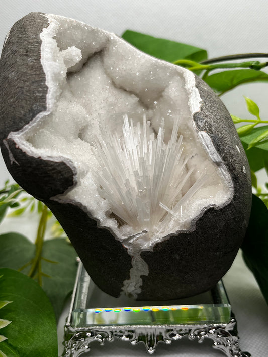 Scolecite geode K